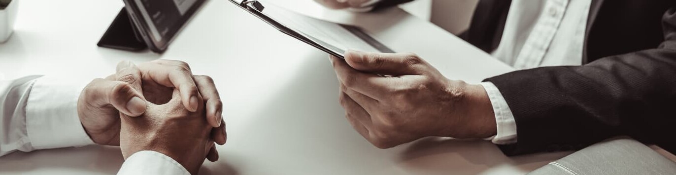 Kurzbewerbung: Muster, Tipps & Vorlage für Dein Anschreiben