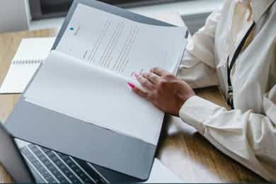 Lebenslauf Bürokauffrau / - mann: Muster & Vorlagen