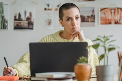 Lebenslauf auf Deutsch: Beispiel, Tipps & Muster 2025