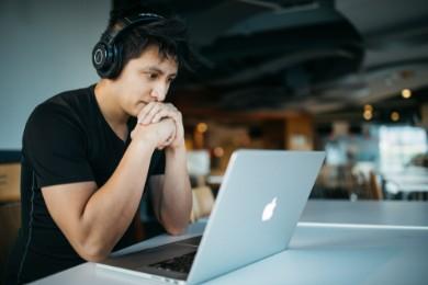 Online-Bewerbung erstellen: Tipps zum Schreiben und Muster